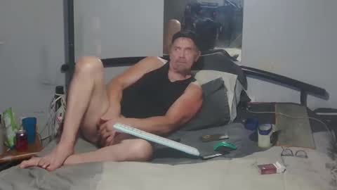 thehotlantaman online show from April 4, 8:01 am