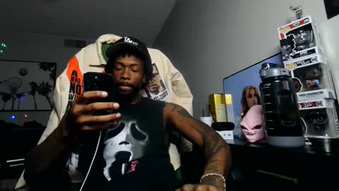 Snapshot of theinceptioncouple444 chatting on February 23, 1:14 am IXMCOUPLE444 online show from February 23, 1:14 am