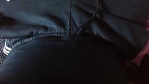 Liam online show from April 19, 4:06 pm