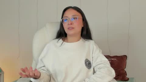 Katie. Kate is the name I go by. online show from April 7, 6:03 am