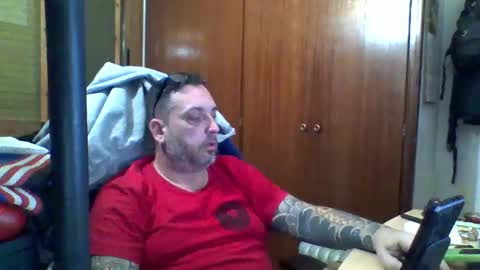 Snapshot of thekier chatting on December 25, 3:49 pm thekier online show from December 25, 3:49 pm