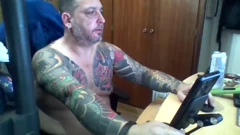 Snapshot of thekier chatting on December 26, 1:07 am thekier online show from December 26, 1:07 am