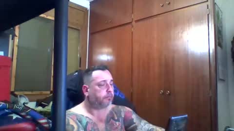 Snapshot of thekier chatting on February 7, 9:58 pm thekier online show from February 7, 9:58 pm