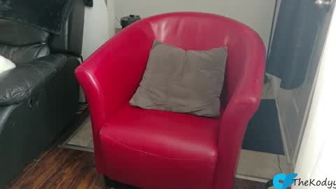 thekodyy online show from October 10, 1:32 pm