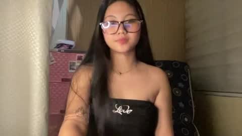 thelifeof_kiara online show from June 19, 12:31 pm