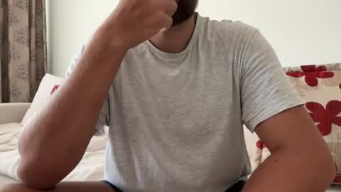 Snapshot of themonarchgoat chatting on June 29, 8:09 am TheMonarchGoat online show from June 29, 8:09 am