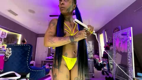 the moody witch online show from December 1, 9:53 pm