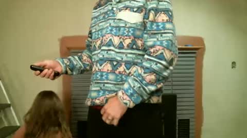 Daisy and Tim online show from March 12, 4:08 am