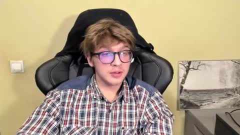 Snapshot of themortyeffect chatting on November 29, 6:22 pm TheMortyEffect online show from November 29, 6:22 pm