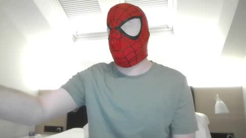 Snapshot of thenakedspidey chatting on September 14, 12:10 am thenakedspidey online show from September 14, 12:10 am