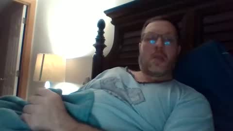 Snapshot of theo6974z chatting on November 16, 3:12 am theo6974z online show from November 16, 3:12 am