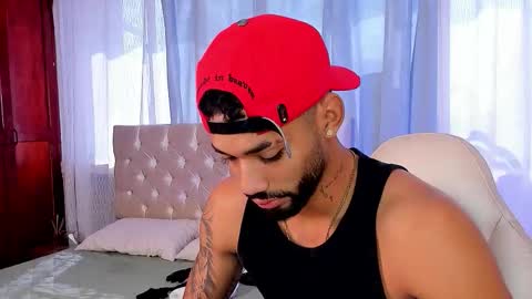 Theo Sky online show from September 13, 1:11 pm