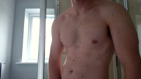 Snapshot of theone_123 chatting on May 2, 3:39 pm theone_123 online show from May 2, 3:39 pm