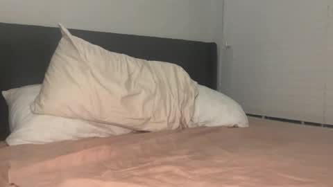 theonlylacie online show from February 10, 3:10 am