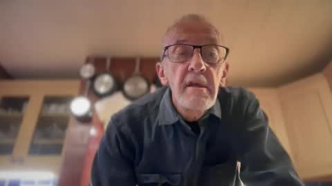 theowlandthe online show from October 5, 5:22 pm