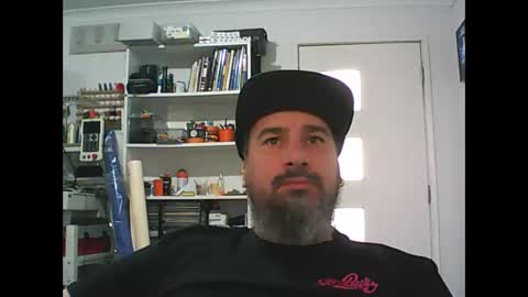 aussiebeard online show from January 14, 1:44 am