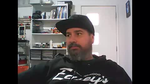 aussiebeard online show from May 25, 1:33 am