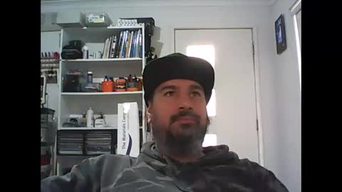 aussiebeard online show from June 4, 11:44 pm