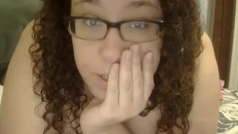 Amelia online show from October 25, 5:08 pm