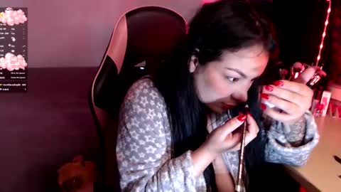 Snapshot of theprojectsara1 chatting on February 9, 3:38 pm Sara online show from February 9, 3:38 pm