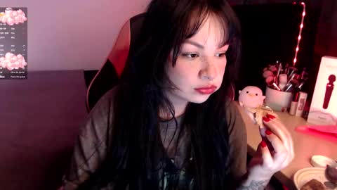 Snapshot of theprojectsara1 chatting on February 10, 1:59 pm Sara online show from February 10, 1:59 pm