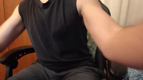 therandomniceboy online show from December 1, 5:51 pm