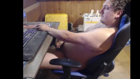 Snapshot of therealbigcheese0695 chatting on September 20, 2:18 pm therealbigcheese0695 online show from September 20, 2:18 pm