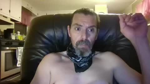 Snapshot of therealbxtruth4010 chatting on June 18, 4:24 am therealbxtruth4010 online show from June 18, 4:24 am