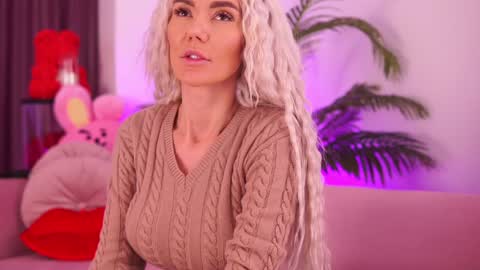 Deea  online show from December 29, 2:31 pm