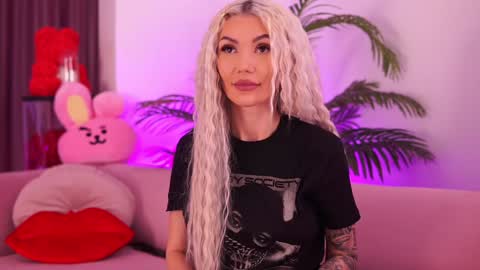 Deea  online show from January 2, 2:46 pm