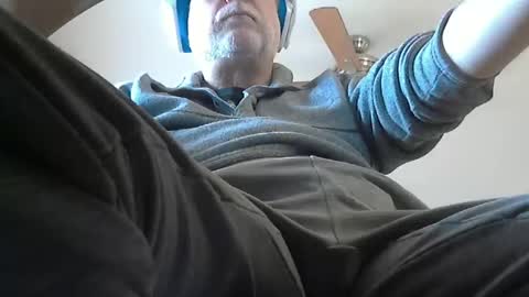 Snapshot of thereisnospoon1970 chatting on January 5, 5:30 pm Neo online show from January 5, 5:30 pm