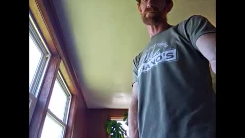 Snapshot of therizzler_1_of_1 chatting on October 5, 5:44 pm therizzler_1_of_1 online show from October 5, 5:44 pm