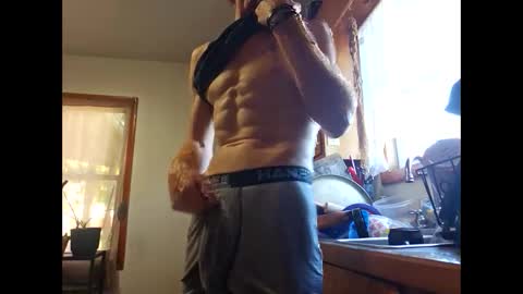 Snapshot of therizzler_1_of_1 chatting on October 8, 8:17 pm therizzler_1_of_1 online show from October 8, 8:17 pm