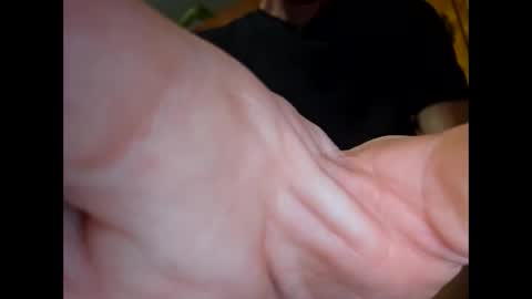 Snapshot of therizzler_1_of_1 chatting on November 7, 8:42 pm therizzler_1_of_1 online show from November 7, 8:42 pm