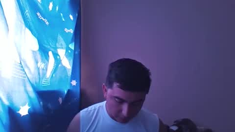 Snapshot of therondevereaux chatting on April 18, 6:56 pm Theron Devereaux online show from April 18, 6:56 pm