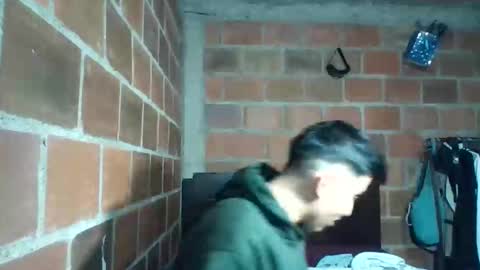 Snapshot of therondevereaux chatting on April 27, 4:10 am Theron Devereaux online show from April 27, 4:10 am