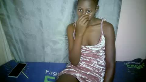 Snapshot of therry_heart chatting on October 9, 9:57 pm hearty online show from October 9, 9:57 pm