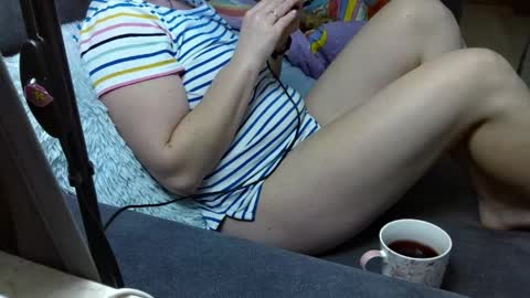 Snapshot of thescottishunicorn chatting on April 5, 7:44 pm Cassie online show from April 5, 7:44 pm