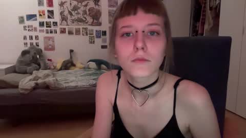 LISA                                            online show from December 29, 12:41 am