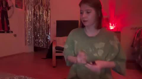 LISA                                            online show from December 31, 9:06 pm