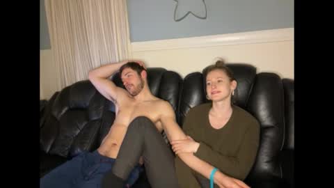 Beth and John online show from December 5, 3:04 am