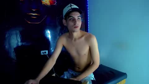 David y Daniel online show from July 2, 2:44 am