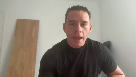 Snapshot of theshortking02 chatting on July 29, 2:26 pm theshortking02 online show from July 29, 2:26 pm