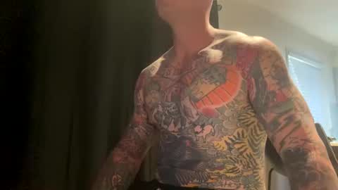 Snapshot of thetattooed chatting on December 20, 8:06 am The tattooed online show from December 20, 8:06 am