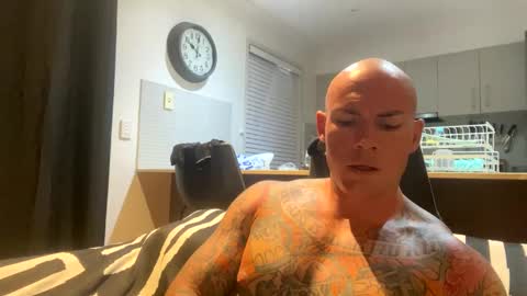 Snapshot of thetattooed chatting on December 28, 12:03 pm The tattooed online show from December 28, 12:03 pm