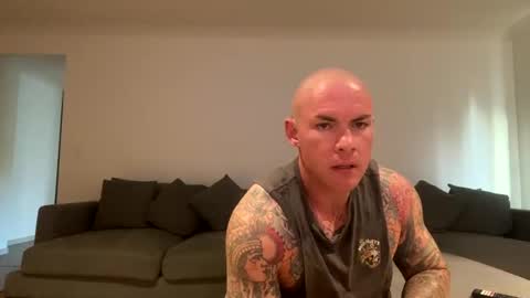 Snapshot of thetattooed chatting on January 20, 8:09 am The tattooed online show from January 20, 8:09 am