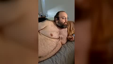Snapshot of thetboner chatting on June 29, 11:38 pm thetboner online show from June 29, 11:38 pm