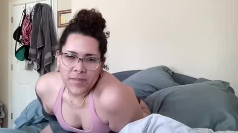 thethiccilakeshow online show from April 7, 6:30 pm