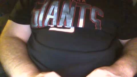 Snapshot of thethril1990 chatting on July 13, 3:42 am Thethrill online show from July 13, 3:42 am