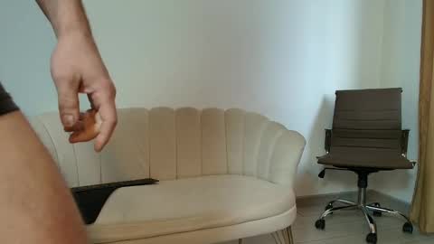 TheTopAlex online show from February 14, 6:43 am